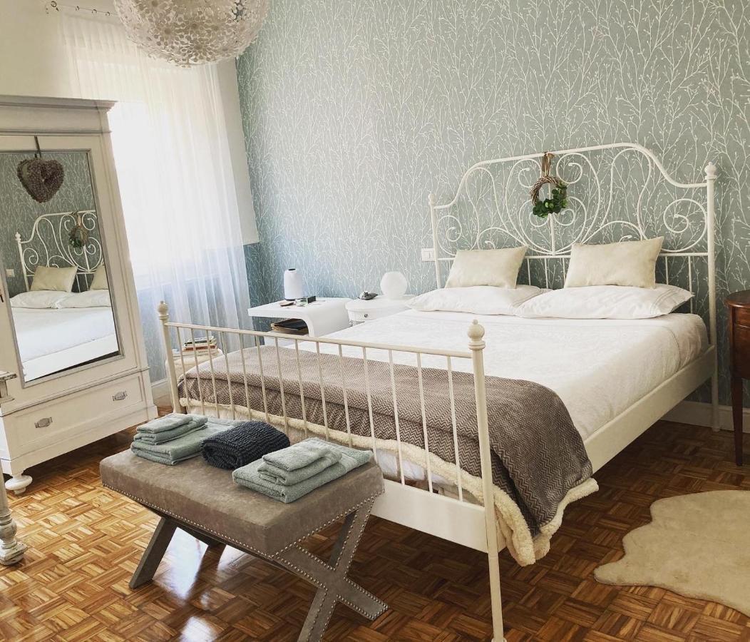 Cortile Gancia - Sweet House Bed & Breakfast Narzole Exterior photo